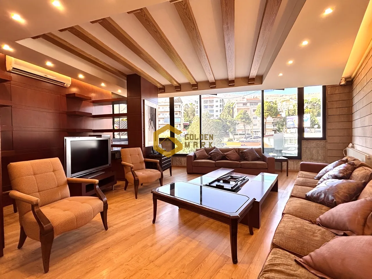 Apartment for Sale in Zahlé - 4 bed, 3 bath