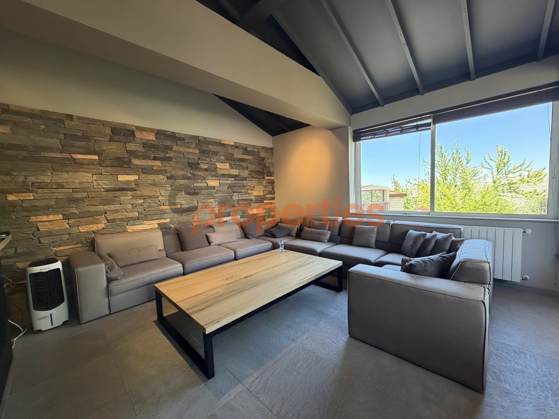 Chalet for Sale in Faqra