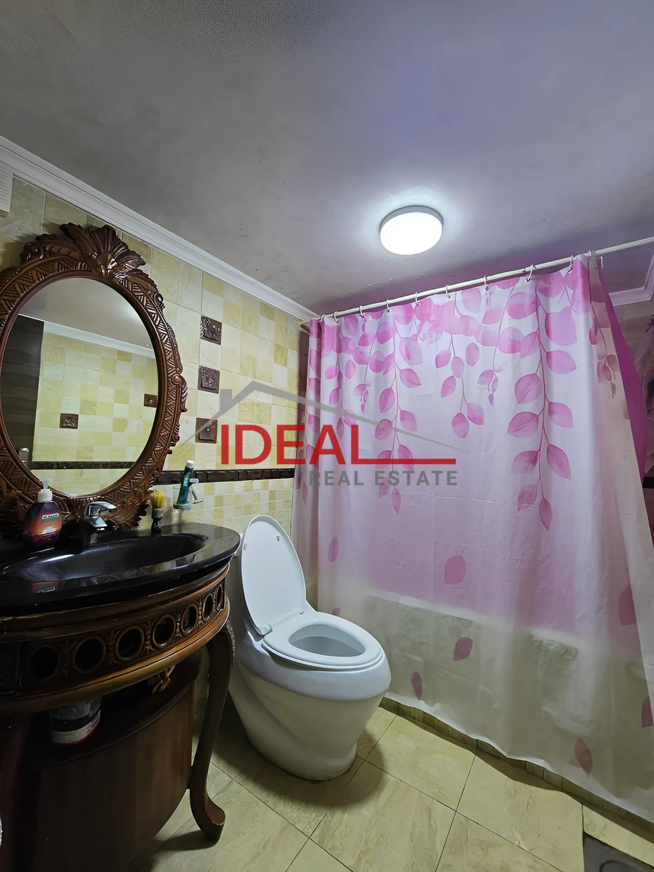 Apartment for Sale in Ain el remmeneh, baabda