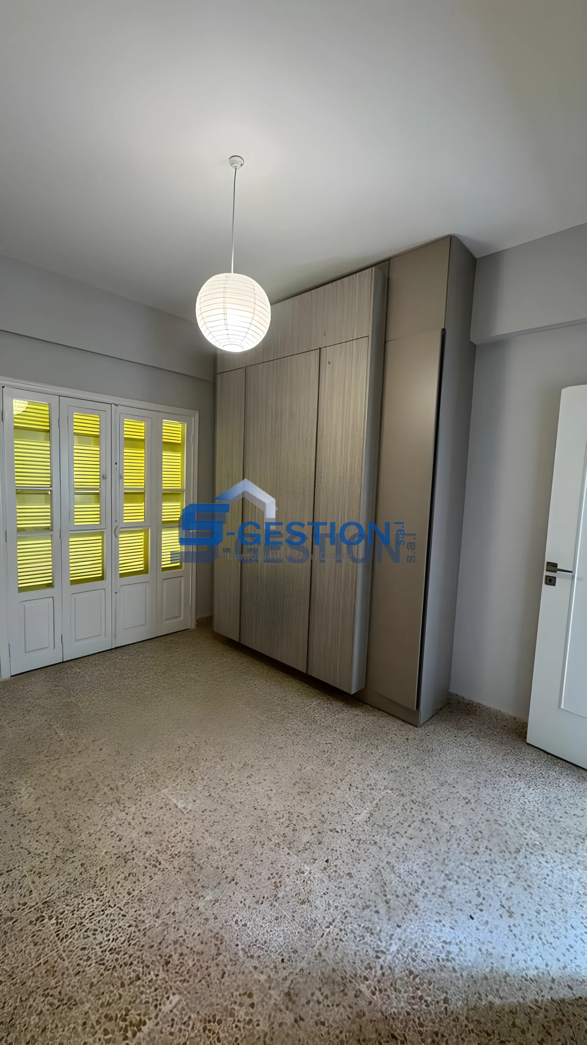 Apartment for Rent in Achrafieh - 2 bed, 1 bath