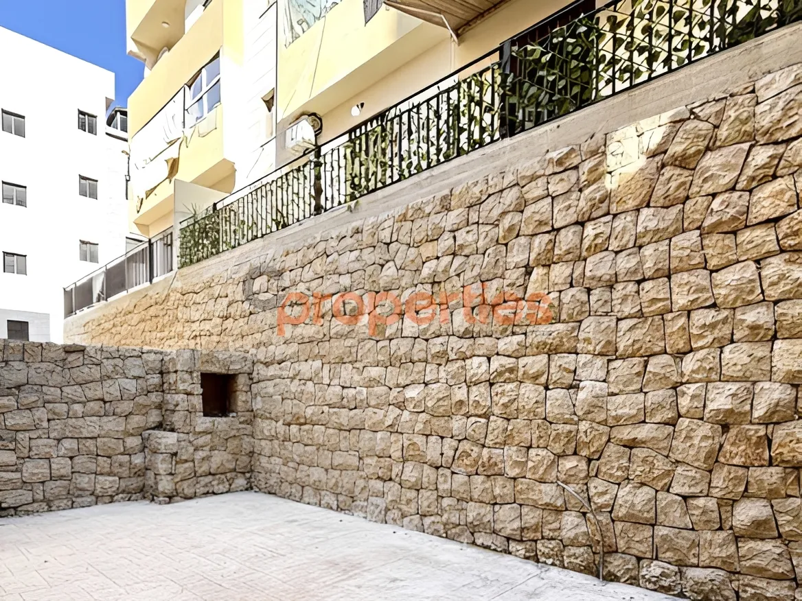 Apartment for Sale in Broummana - 2 bed, 3 bath