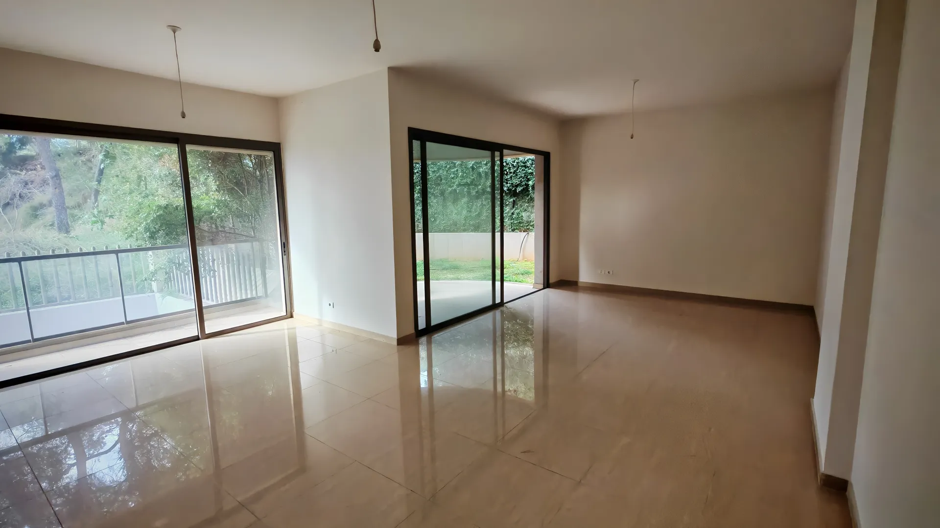Apartment in Boutchay, lebanon - 5 bed, 2.5 bath