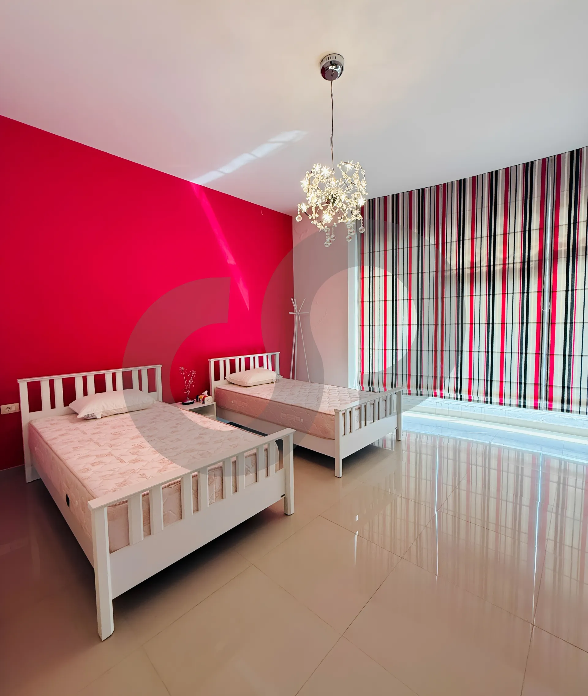 Penthouse for rent in Sahel Alma