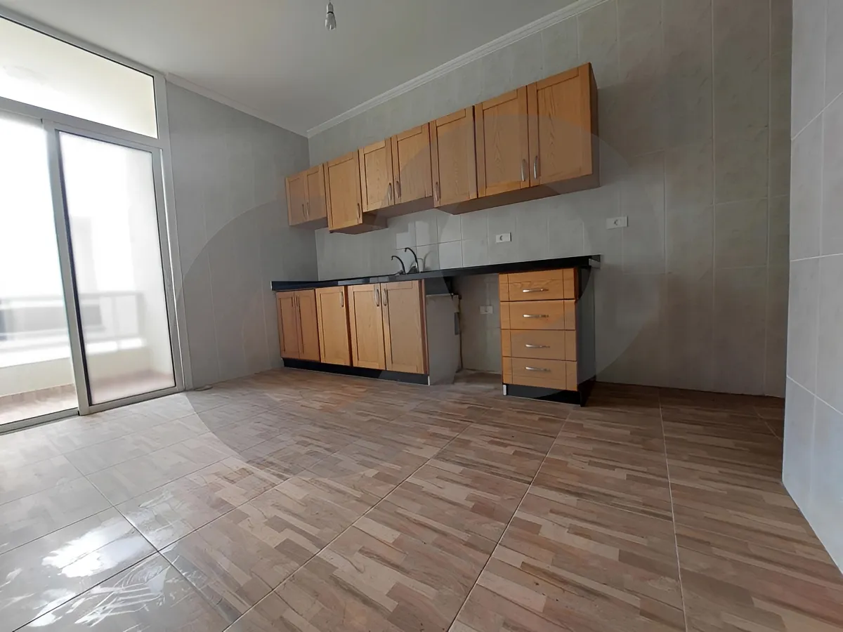 Apartment for Sale in Aamchit, Lebanon - 3 bed, 2 bath