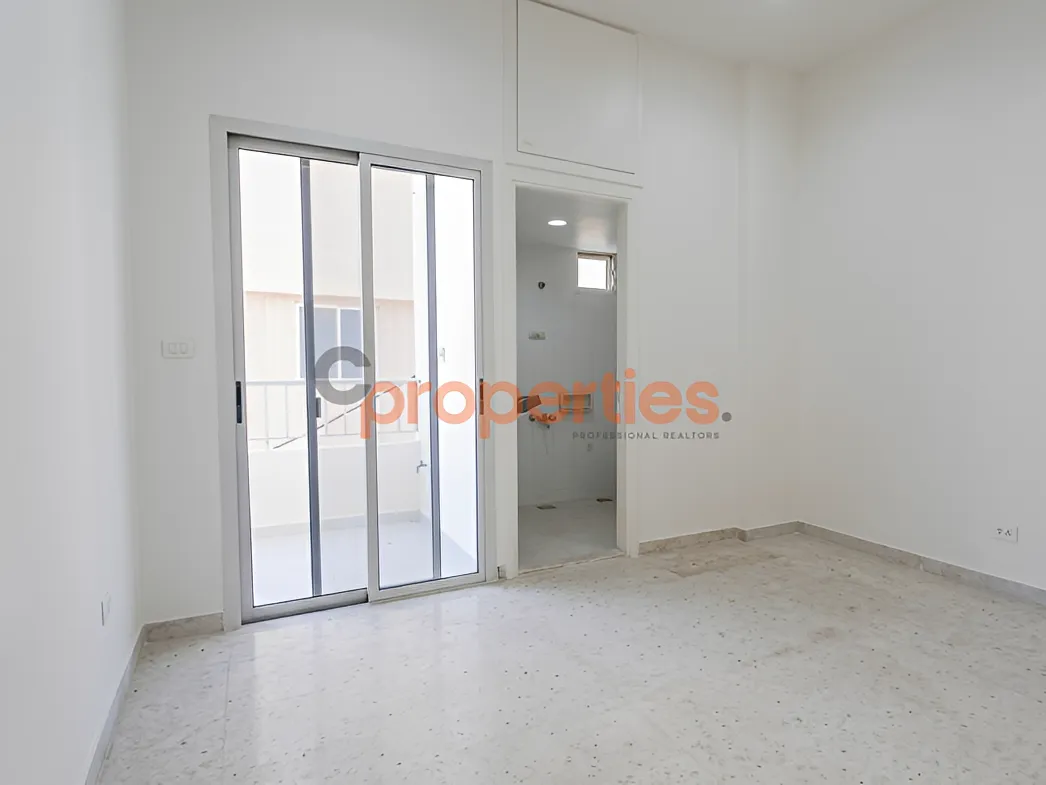 Apartment for Sale in Tabarja