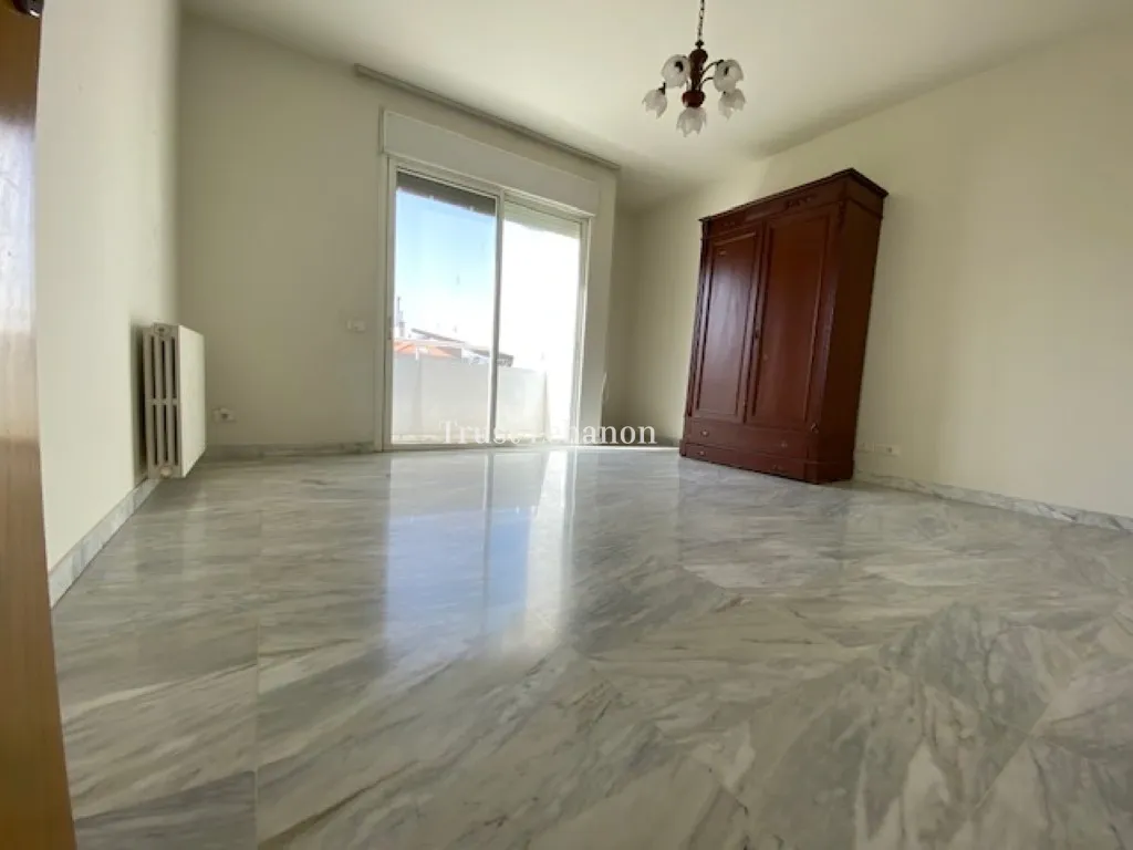 Apartment for rent in Monteverde Main Street، Lebanon