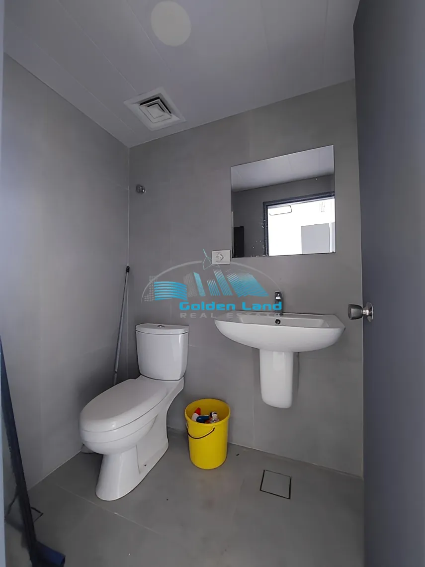 Office for rent in Antelias, Lebanon