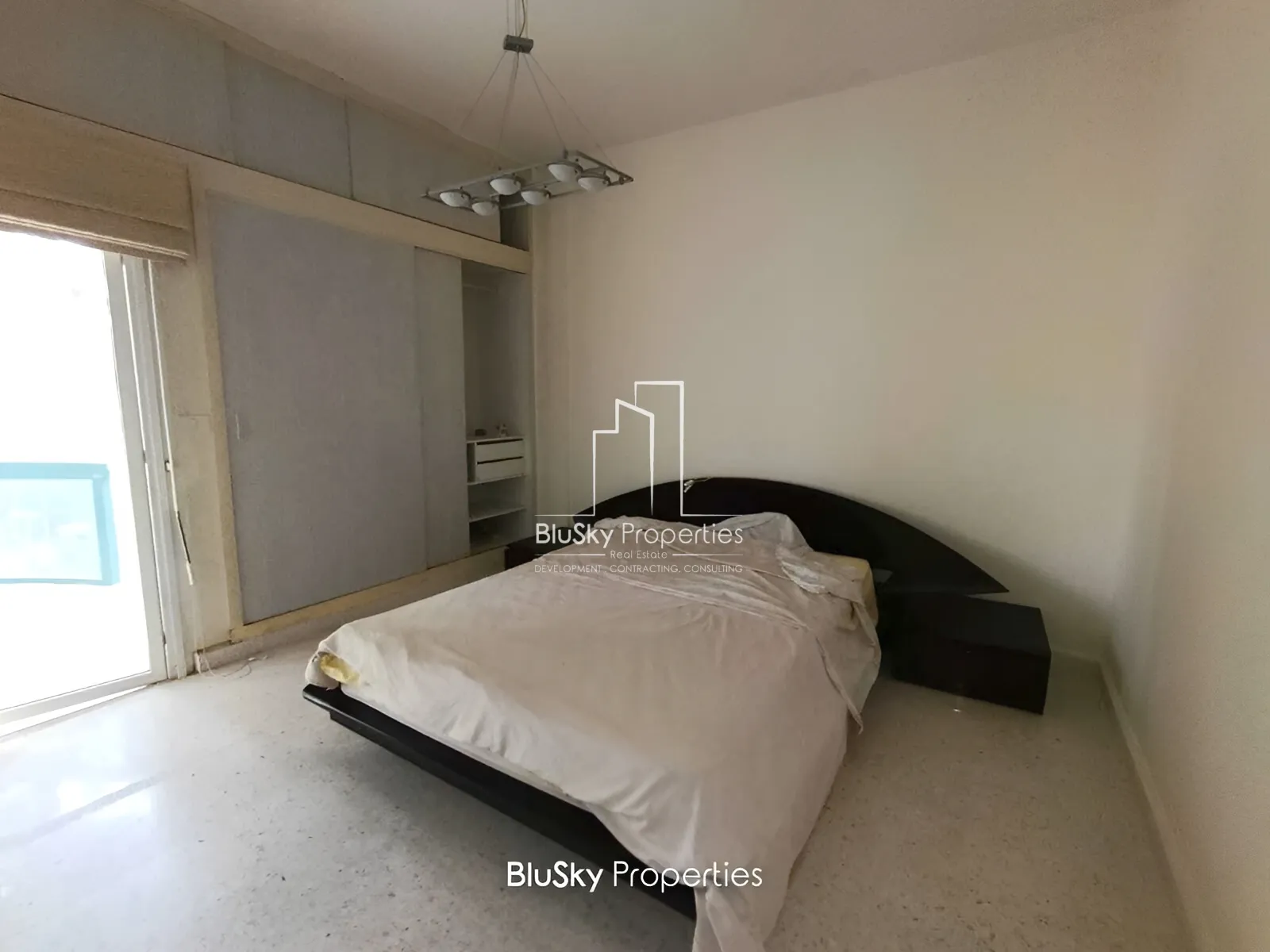 Apartment for Sale in Adma