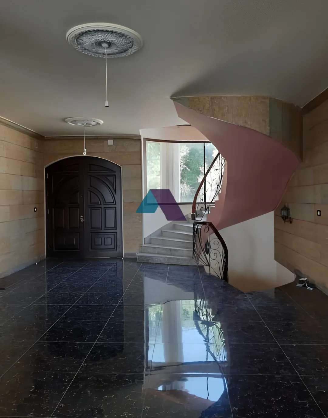 Villa for Sale in Aley