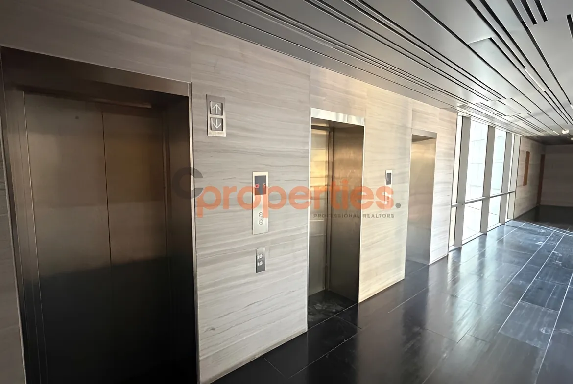 Office for Rent in Saifi Village