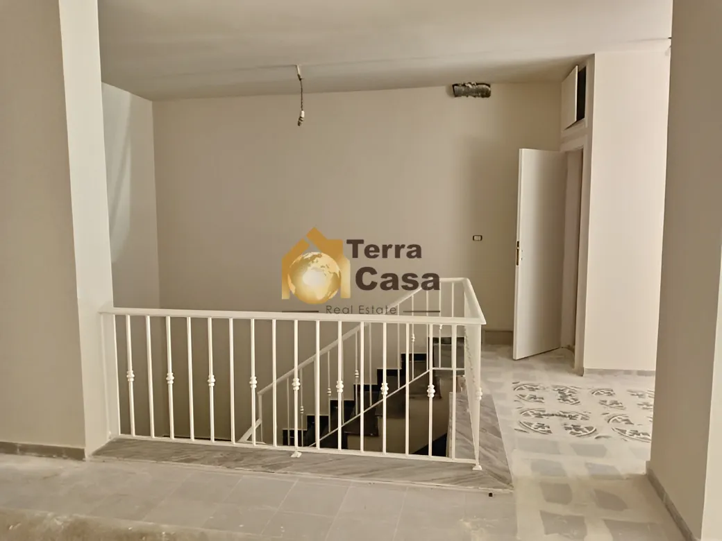 Shop for Rent in Haouch el Omara