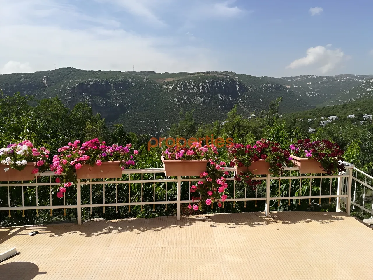 Villa for Sale in Zandouqah