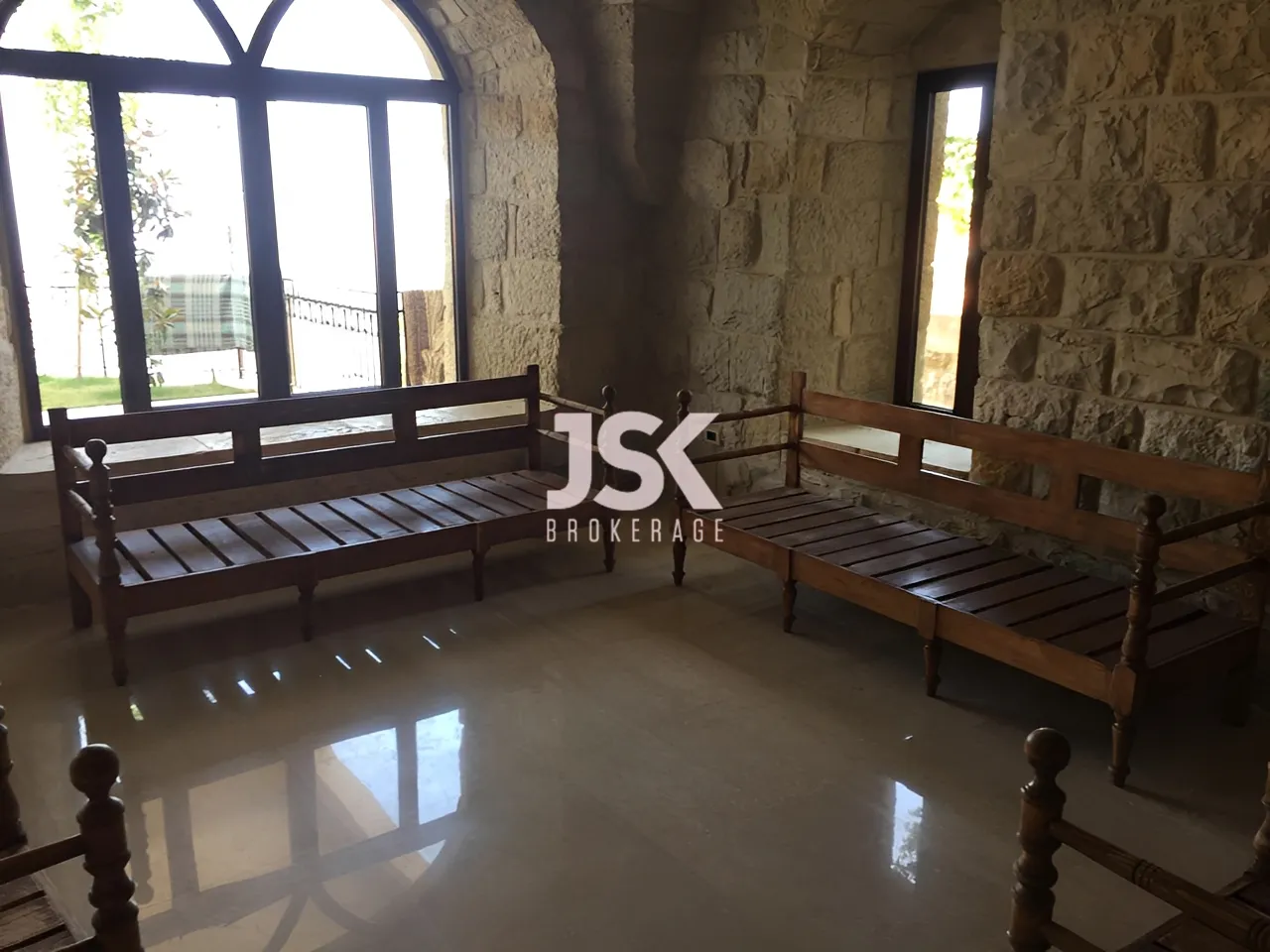Villa for Sale in Bmekkine