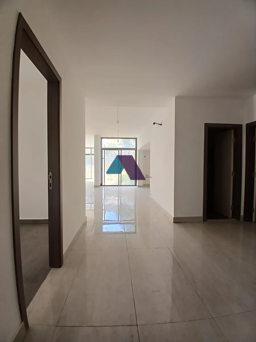 Apartment for Sale in Mansourieh - 3 bed, 4 bath