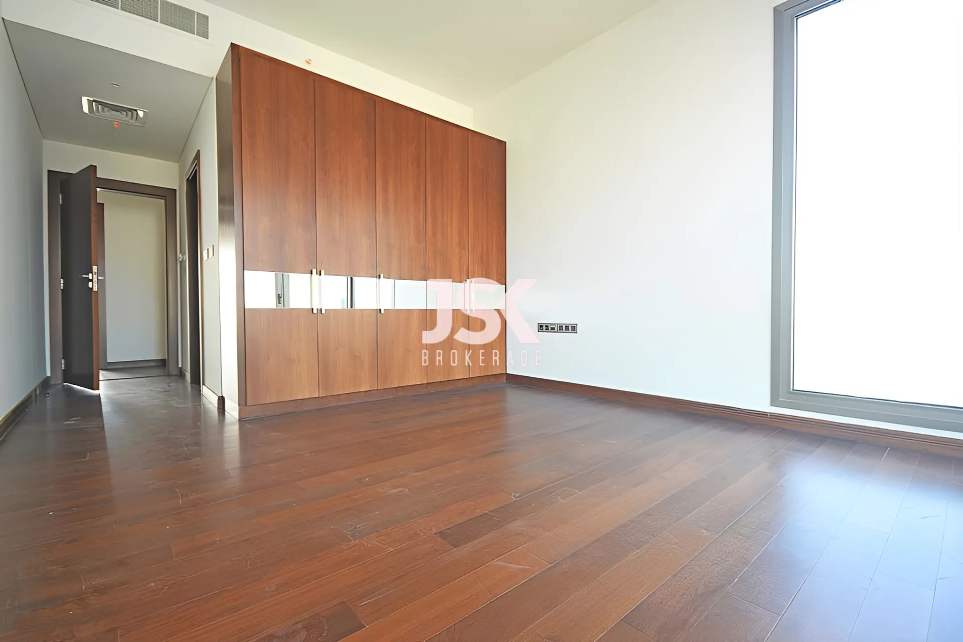 Apartment for Sale in Raoucheh