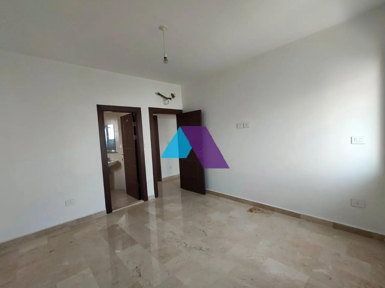 Apartment for Sale in Badaro - 3 bed, 4 bath