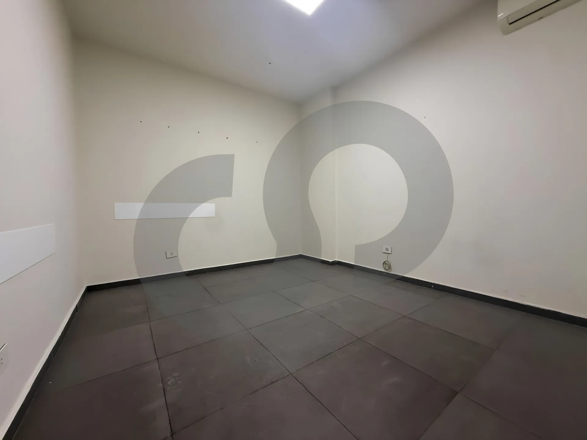 Commercial Property for Rent in Daoura