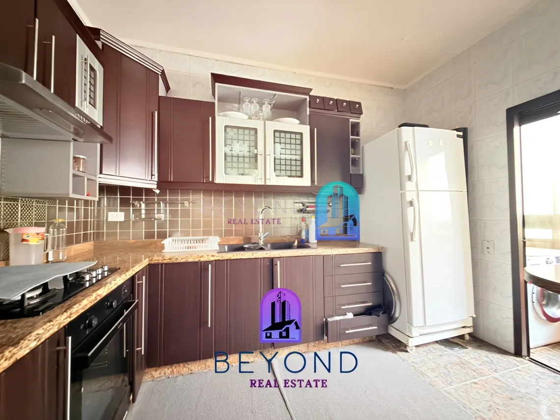 Apartment for rent in Ras Al Naba'a
