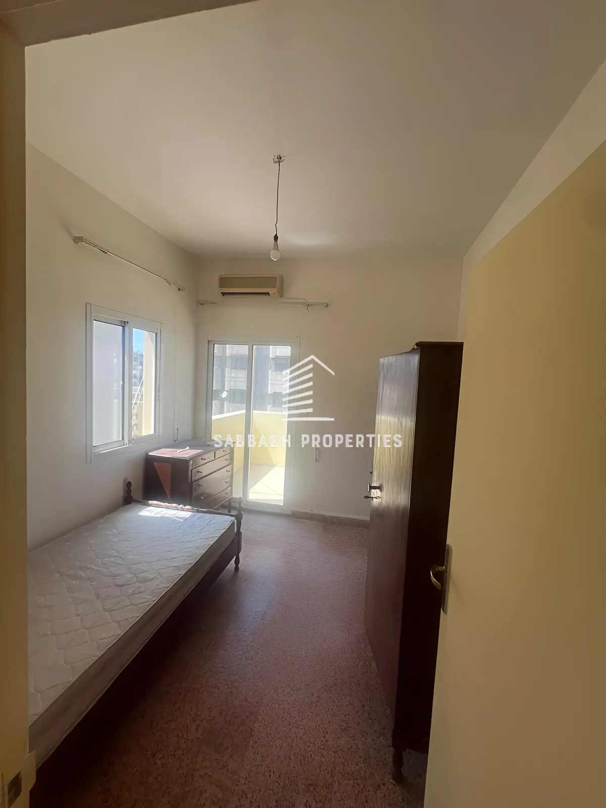 Apartment for rent in Hamra, beirut, lebanon - 3 bed, 2.0 bath