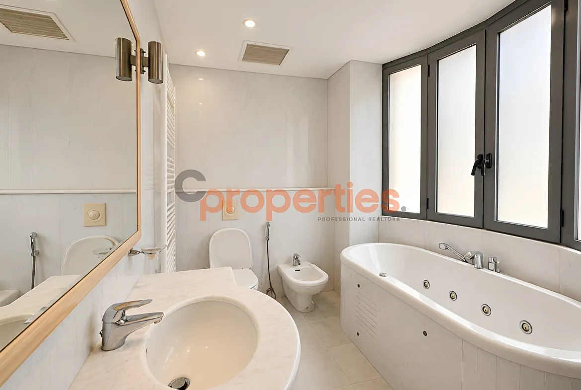 Apartment for Rent in Ramleh Al Bayda