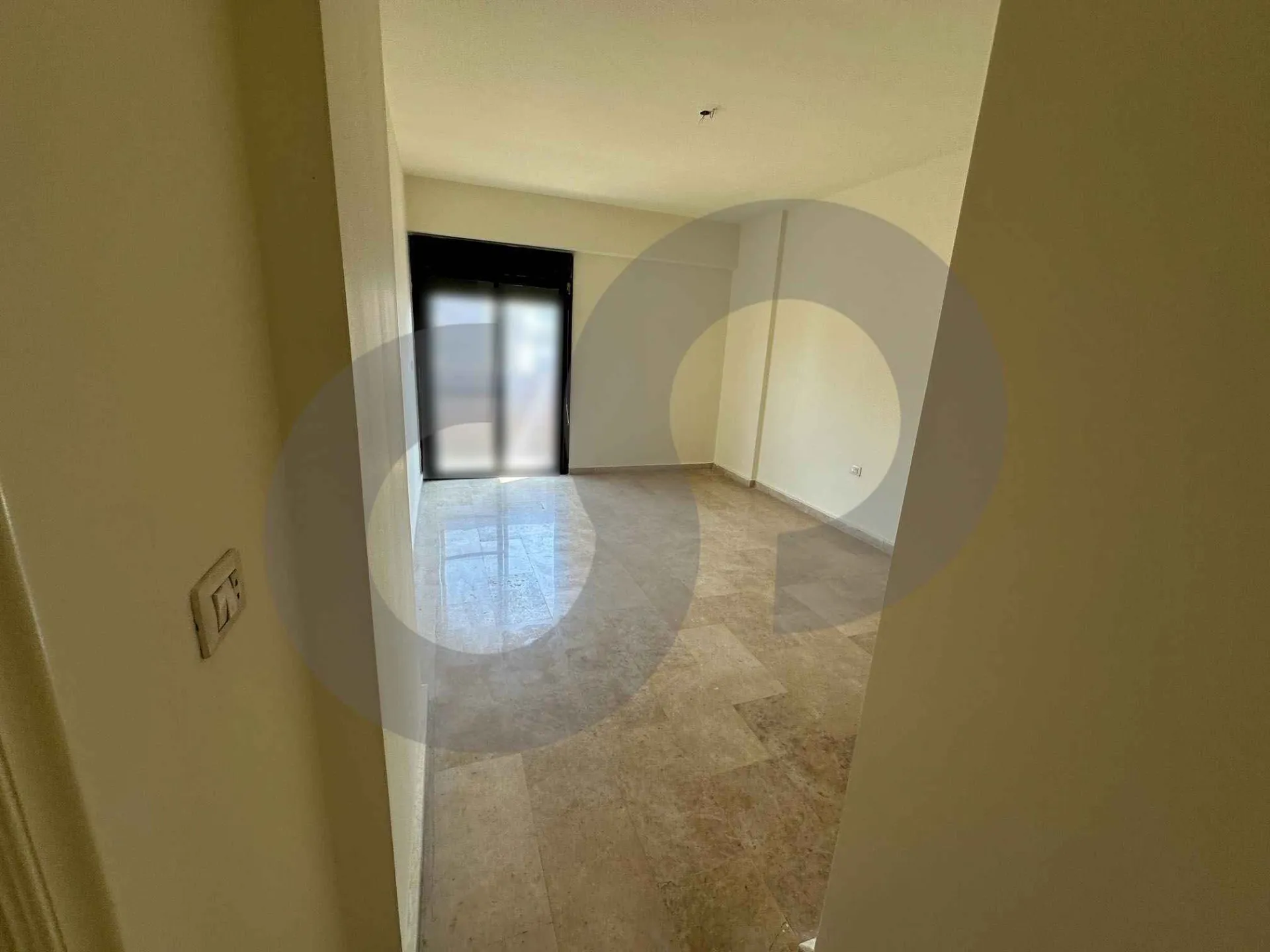 Commercial Property for Rent in Mina