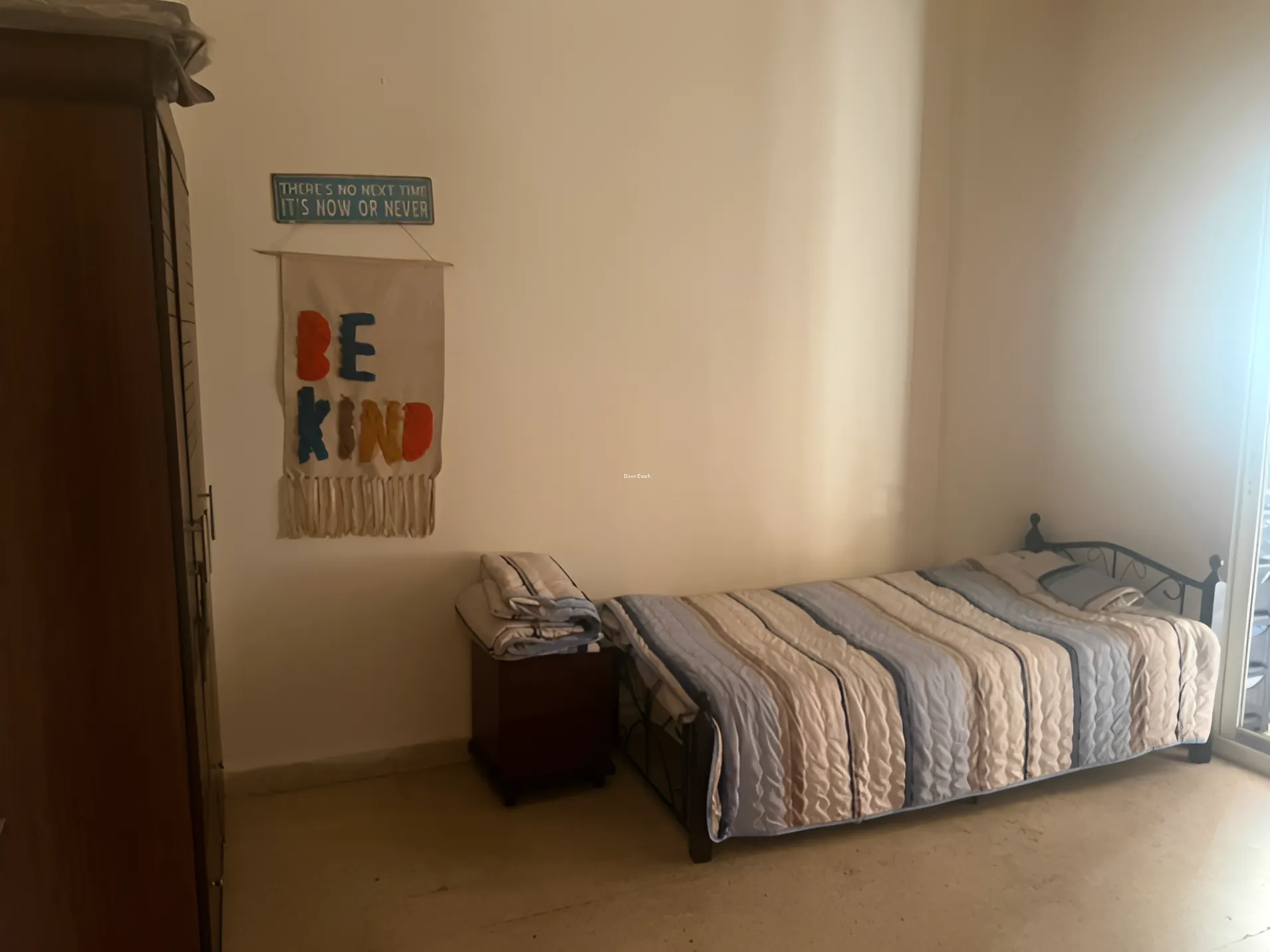 Apartment for rent in Ras El Nabaa, Bayrut, Lebanon
