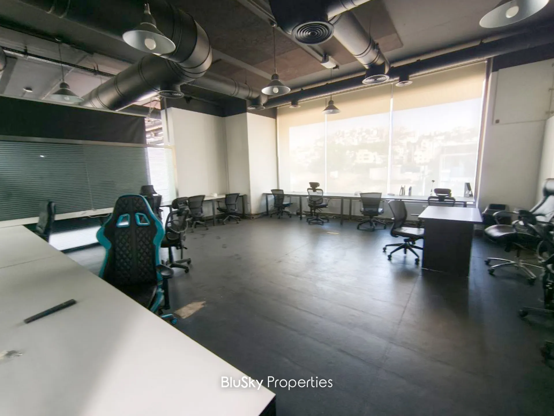 Office for rent in Dbayeh, lebanon