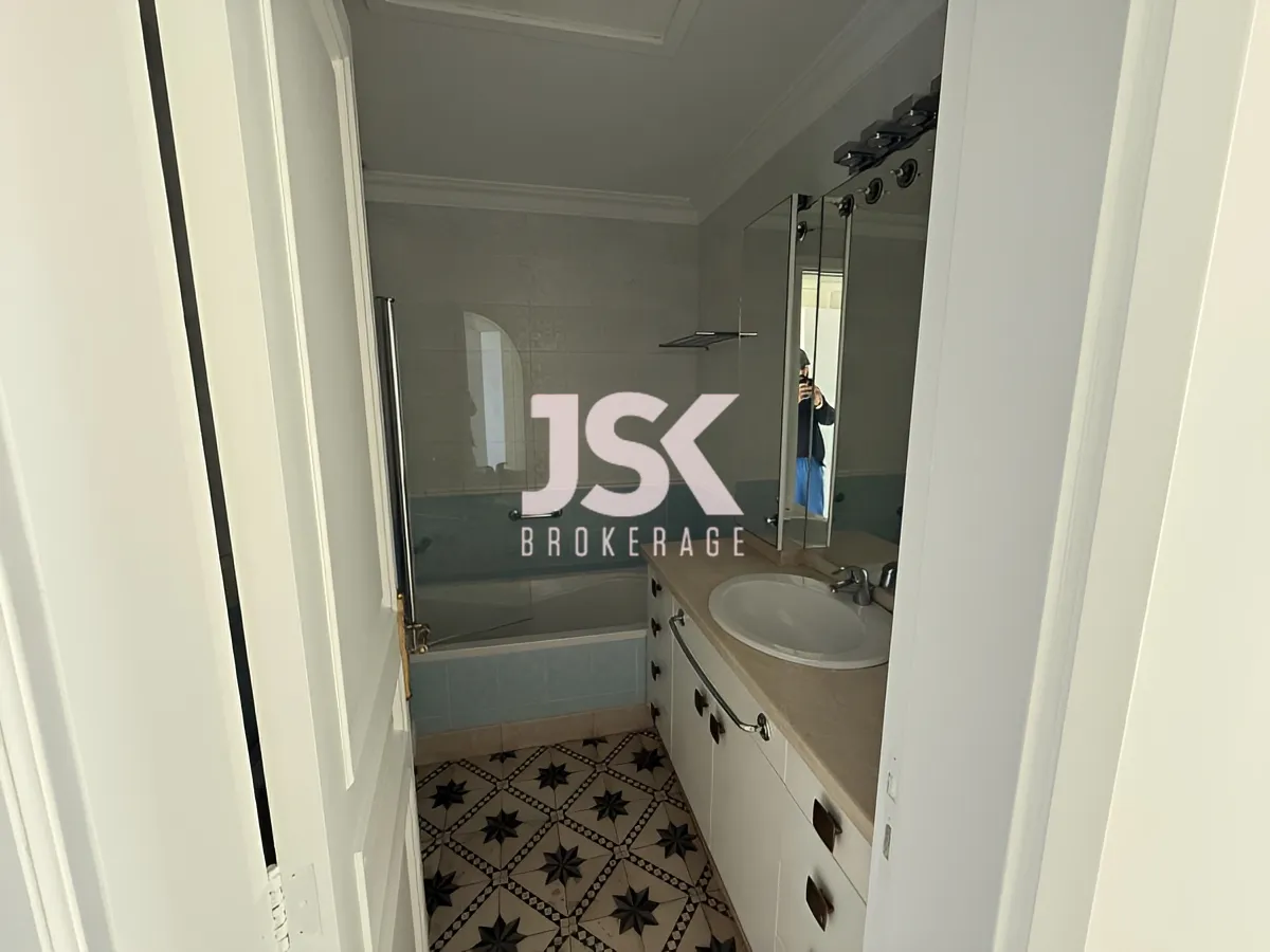 Apartment for Sale in Caree d'or, Achrafieh, Beirut, Lebanon