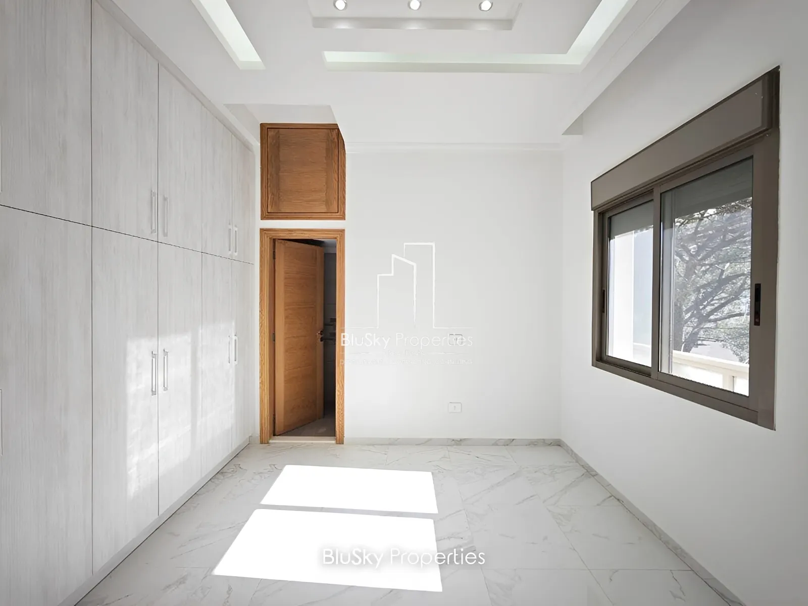 Apartment for Sale in Jouret El Ballout