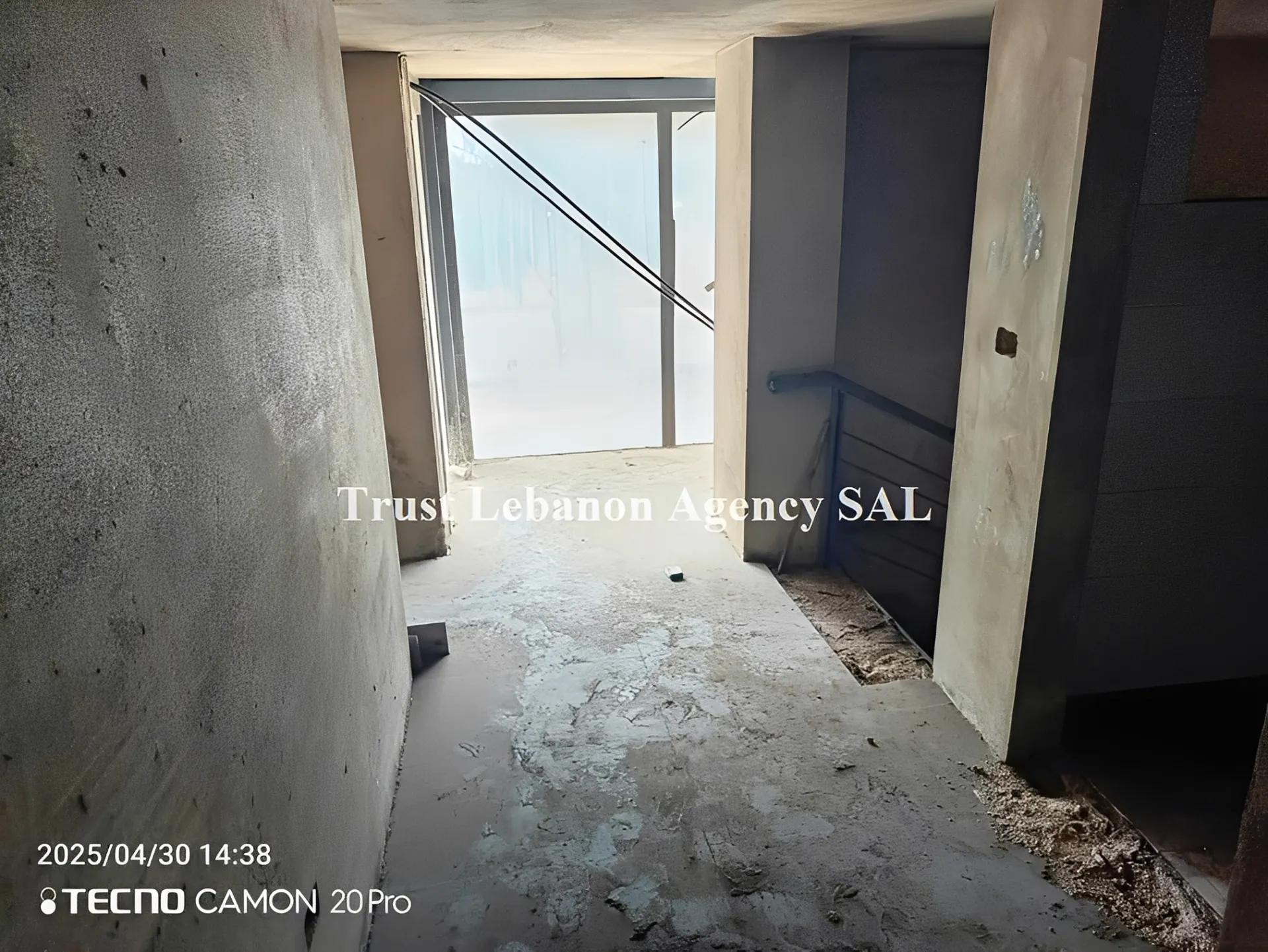 Commercial Property For Rent in Alay, khaldeh