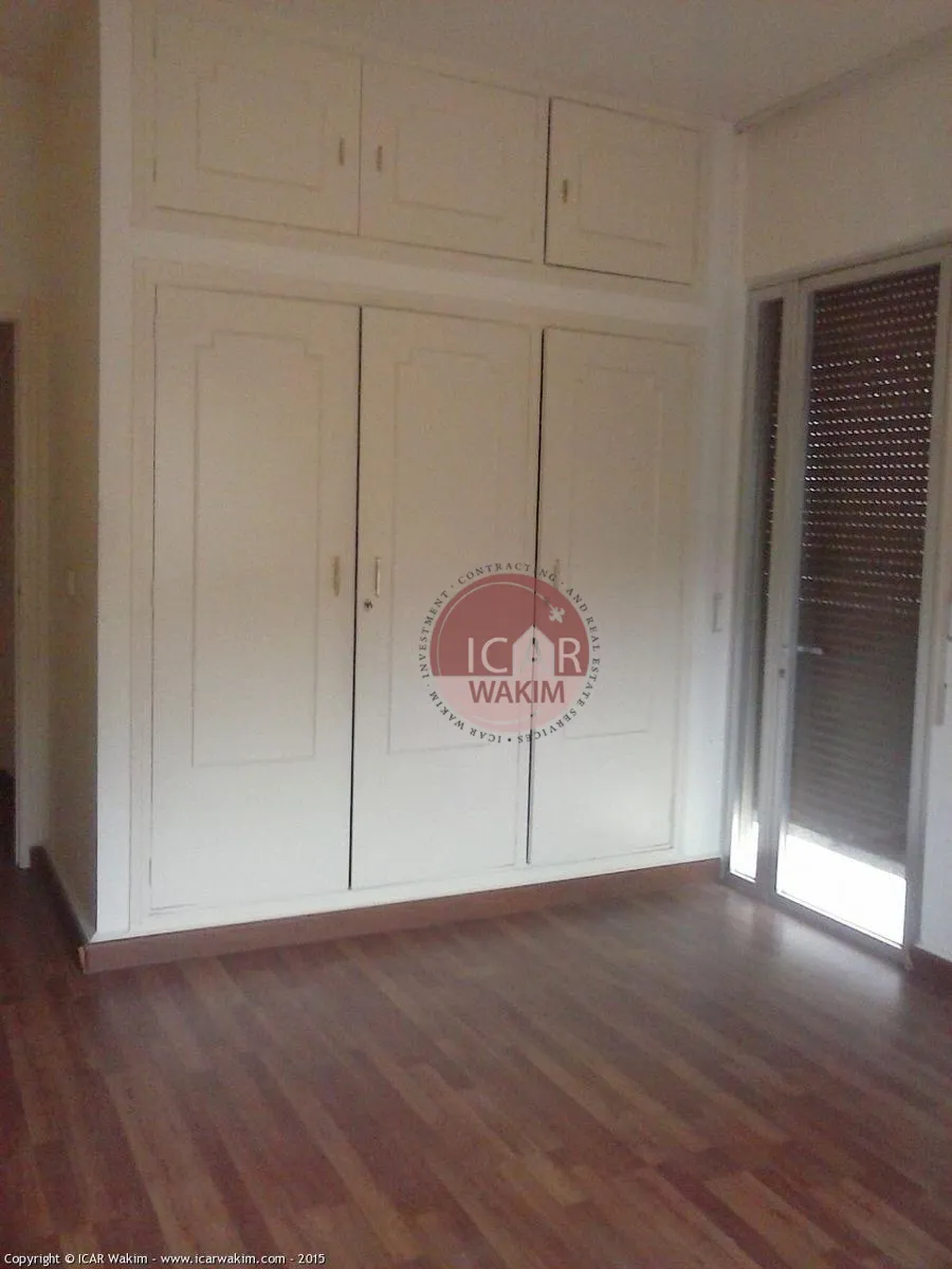 Apartment for Sale in Ballouneh - 3 bed, 3 bath