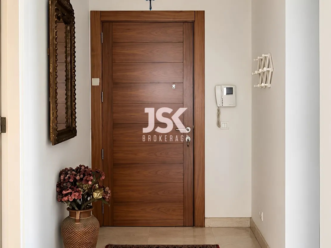 Apartment for Sale in Achrafieh - 3 bed, 4 bath