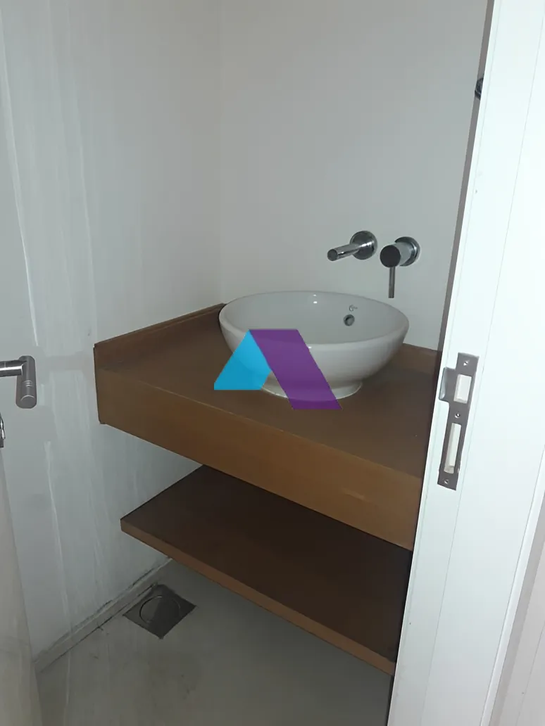Apartment for Sale in Ras - 3 bed, 3 bath
