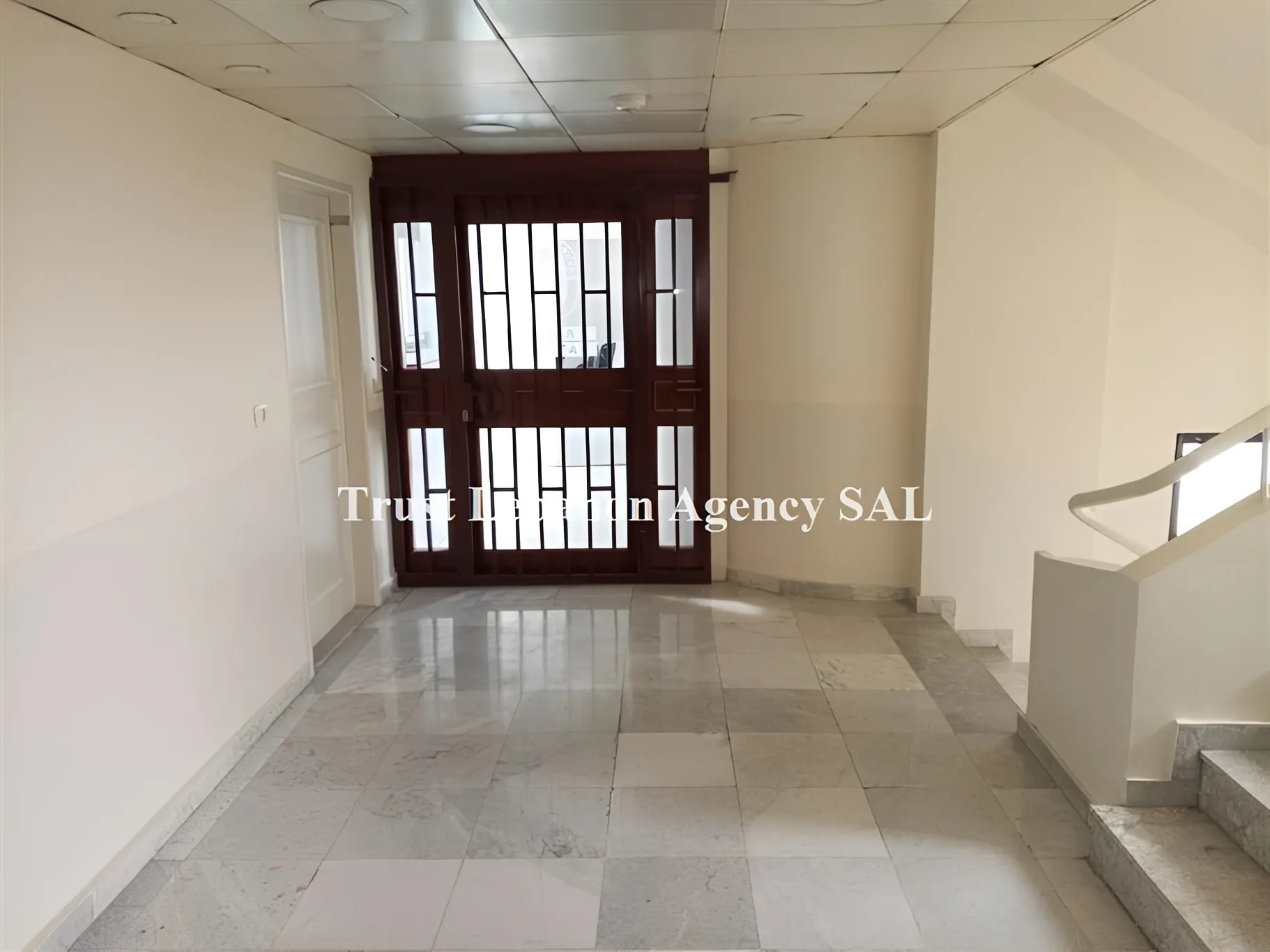 Office For Rent in Metn, Dawra