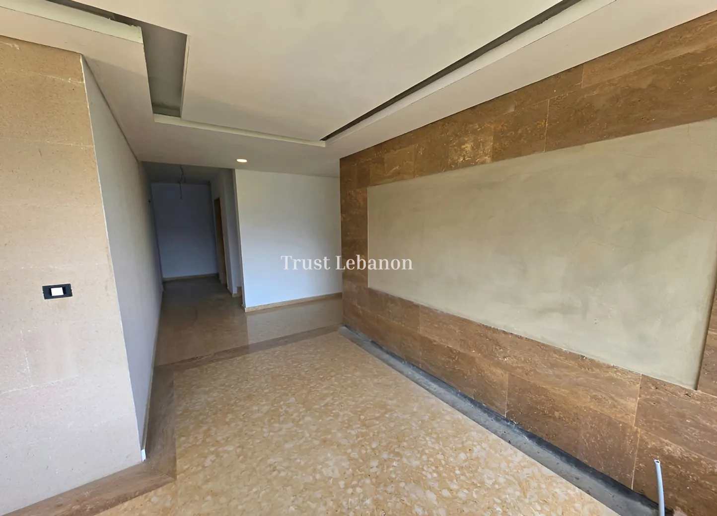 Apartment for sale in Qornet El Hamra, Lebanon