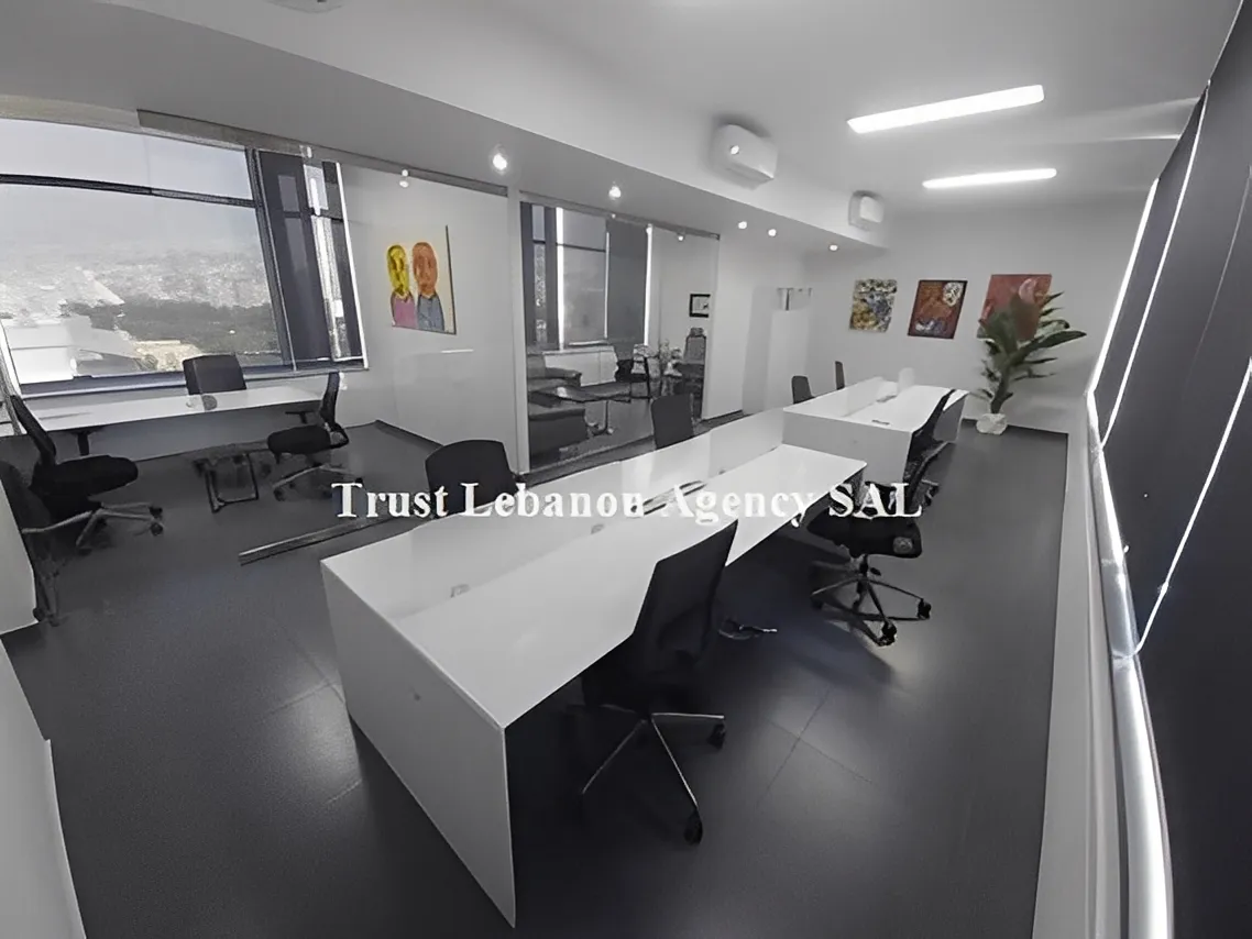 Office for rent in Metn, Dekweneh