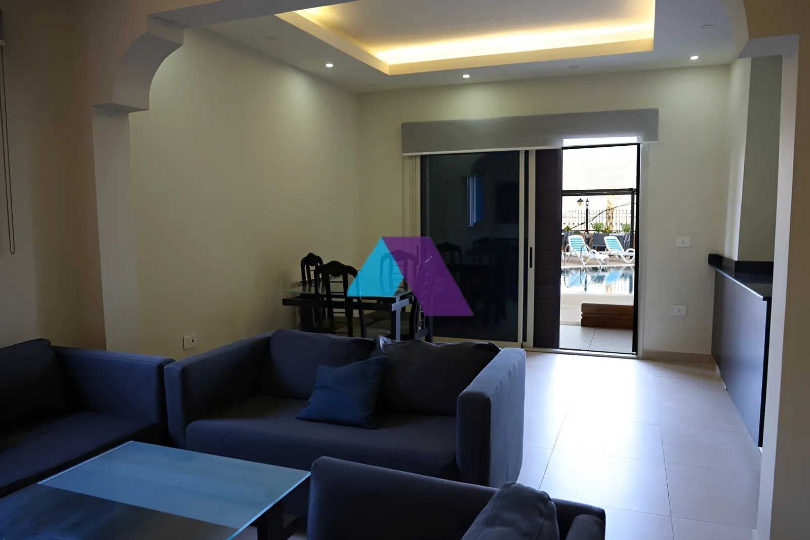 Building for rent in Beit Meri