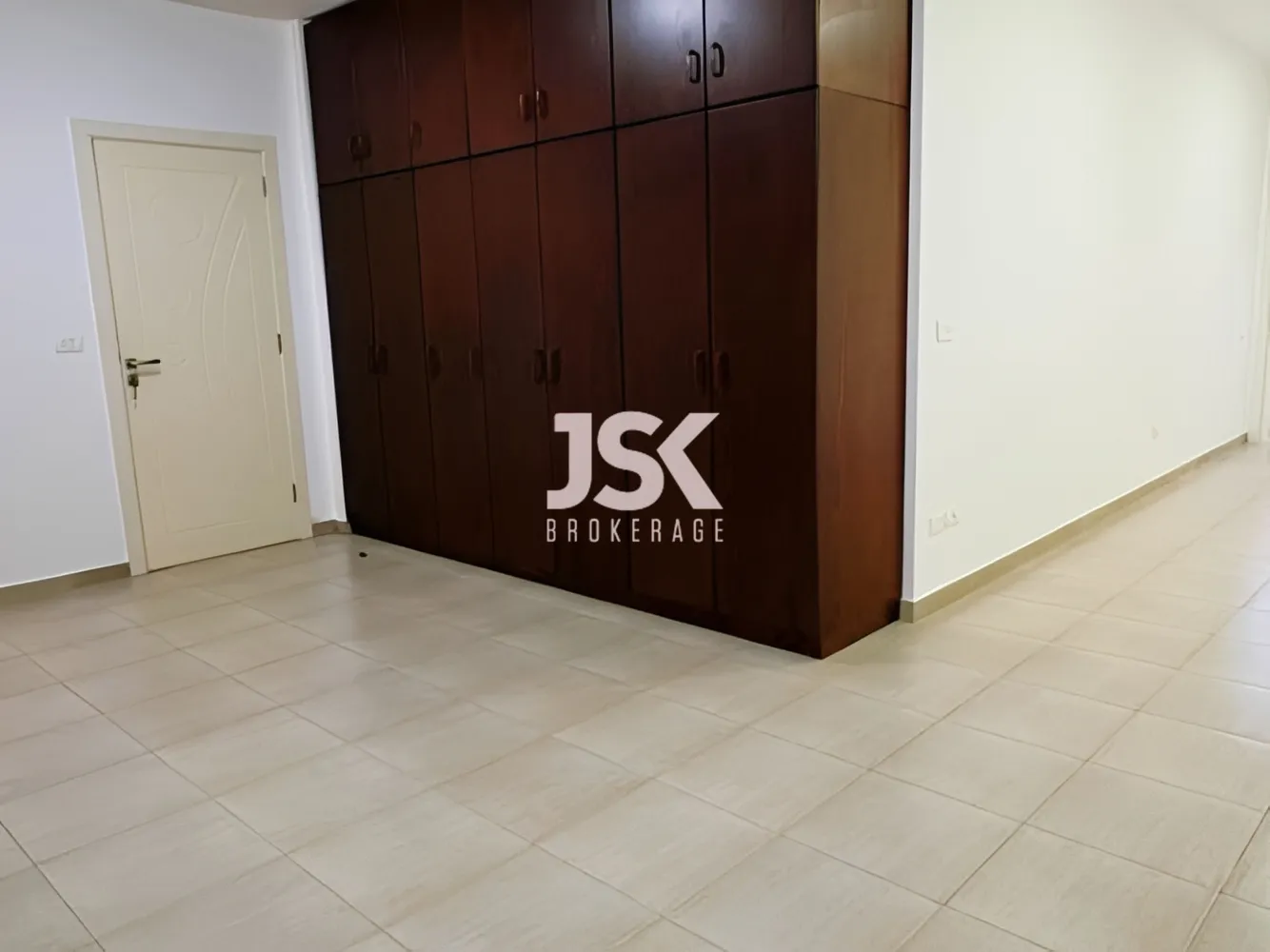 Apartment for Sale in Gharfine