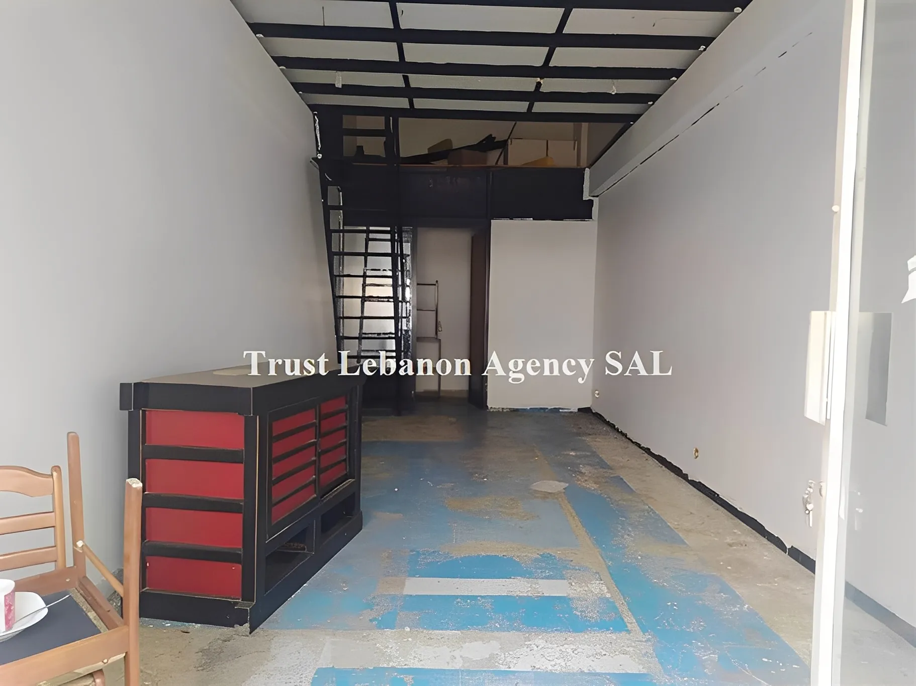 Shop For Rent in Metn, Mezher