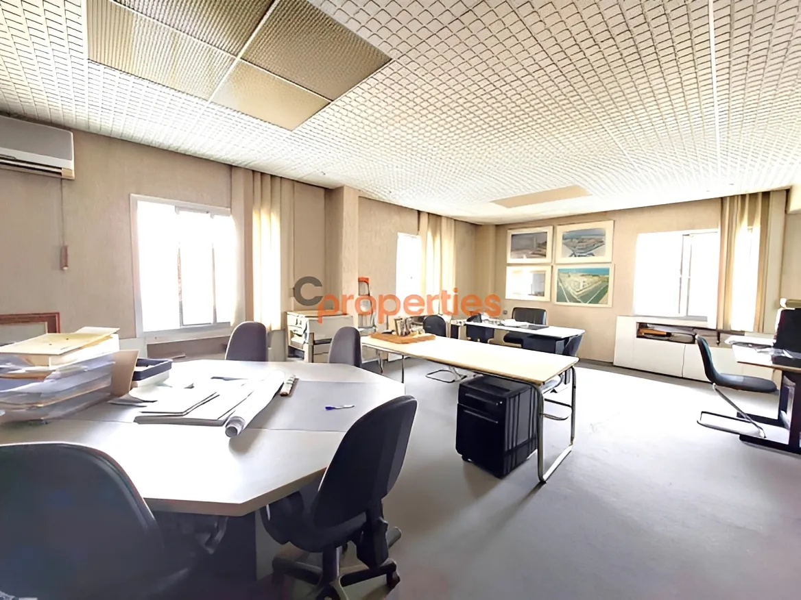 Office for Rent in Zalqa