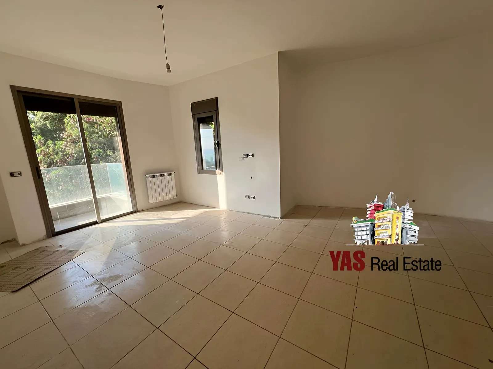 Apartment for Sale in Beit El Chaar - 4 bed, 5 bath