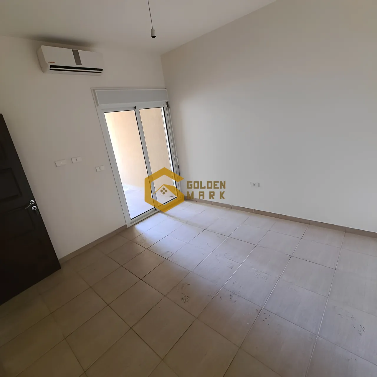 Apartment for Sale in Hosrayel
