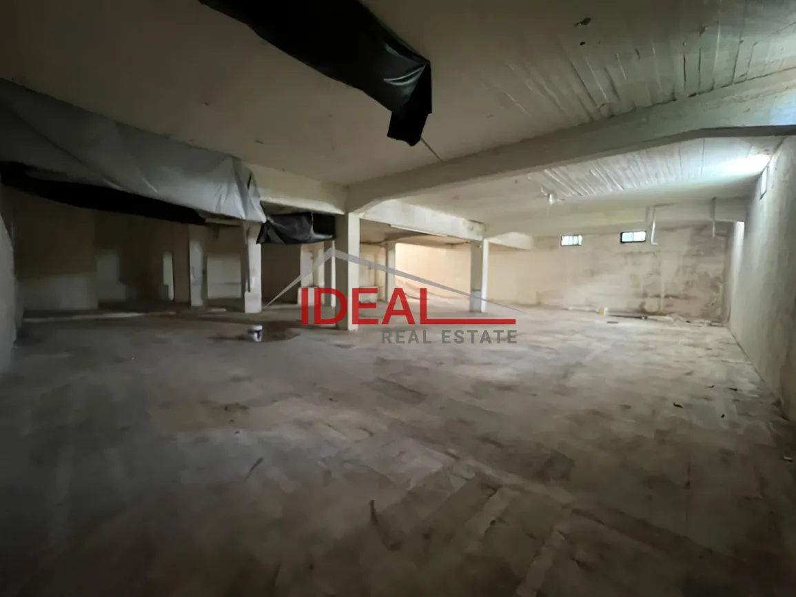 Warehouse for sale in Baouchriyeh, Lebanon