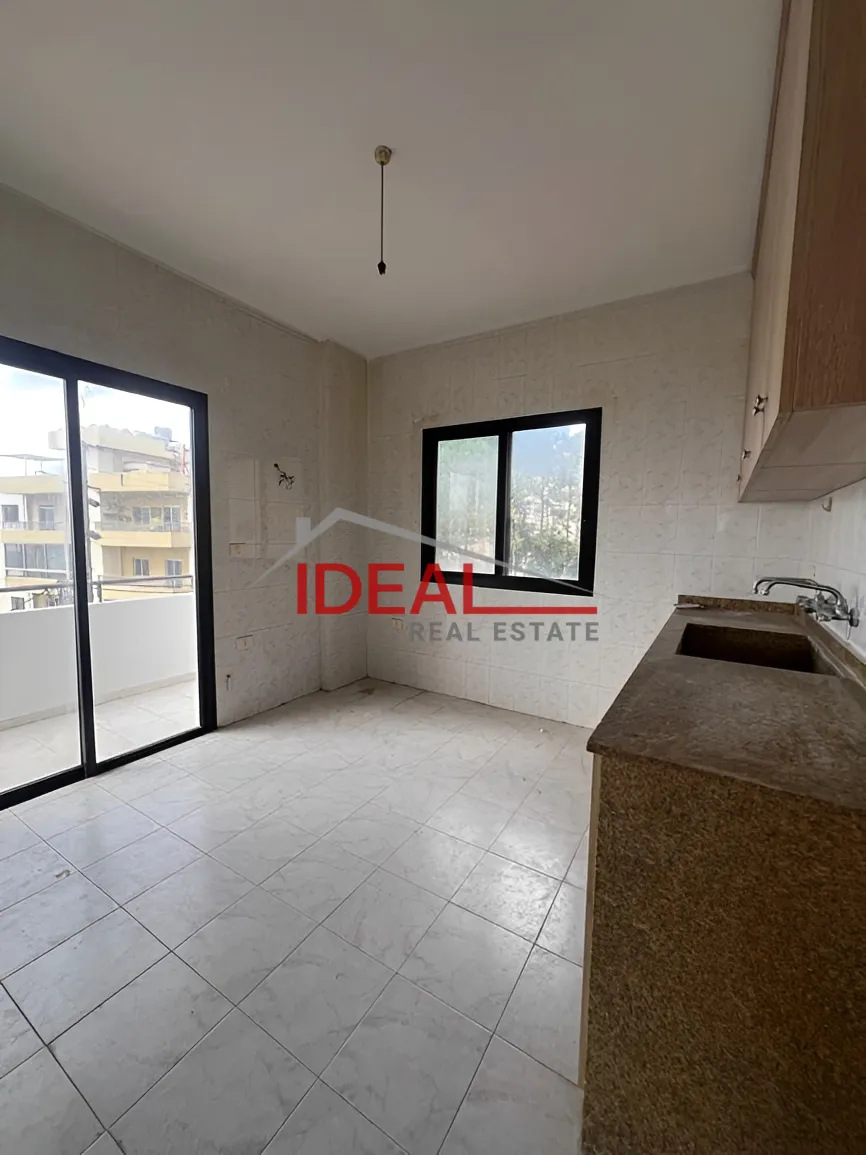 Apartment for sale in Blat
