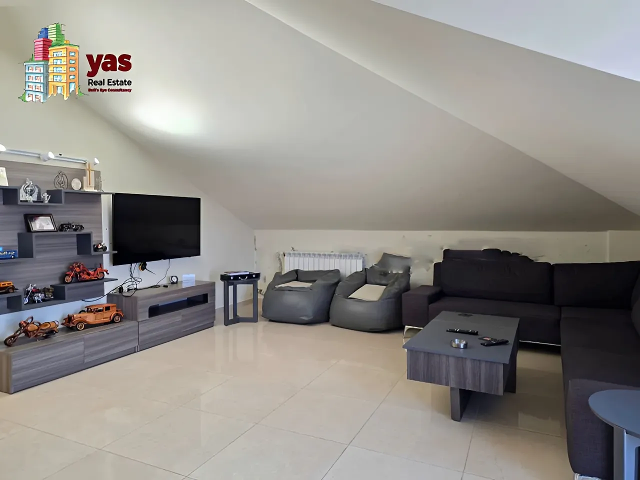 Apartment for Sale in Ballouneh