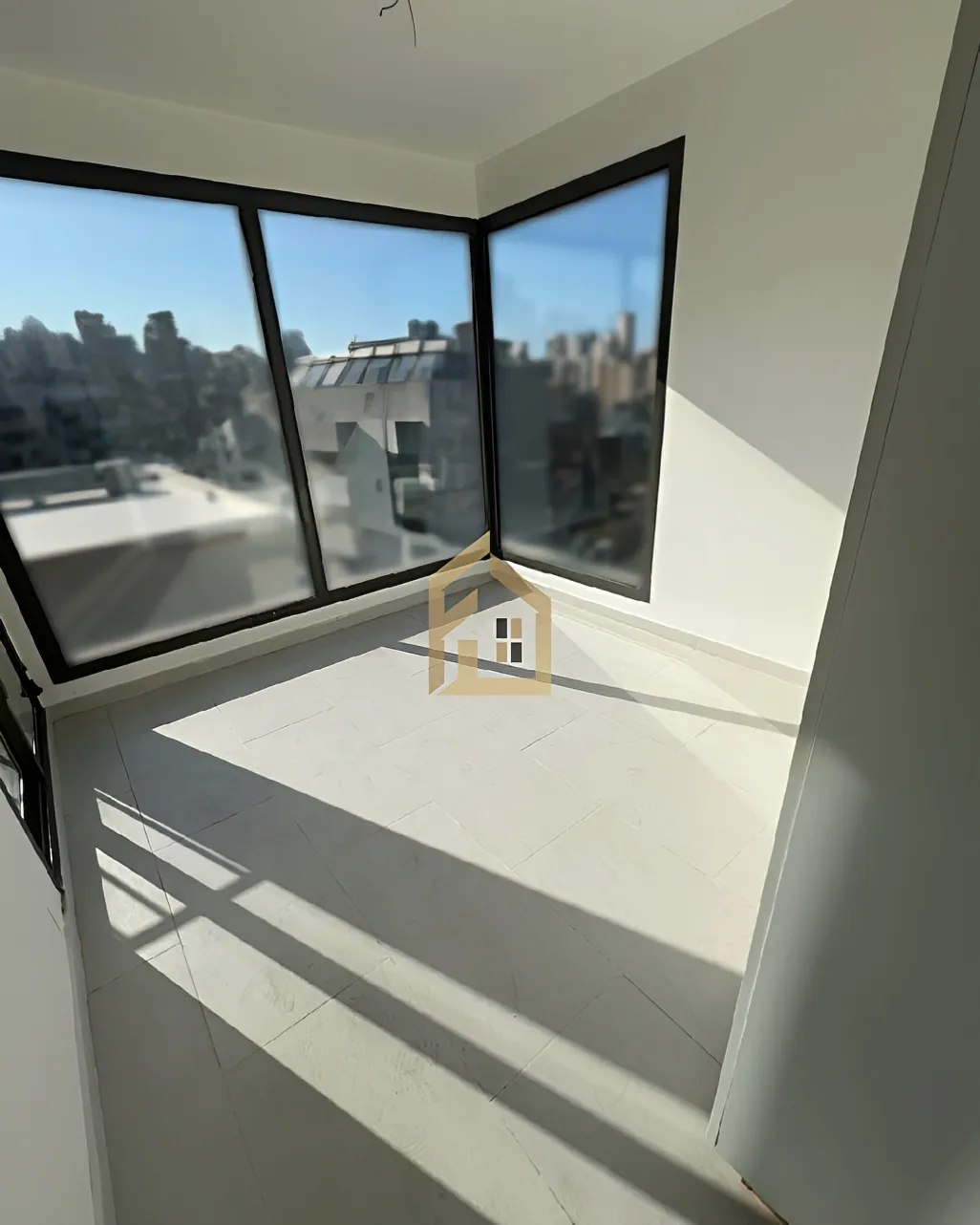 Duplex for sale in Achrafieh