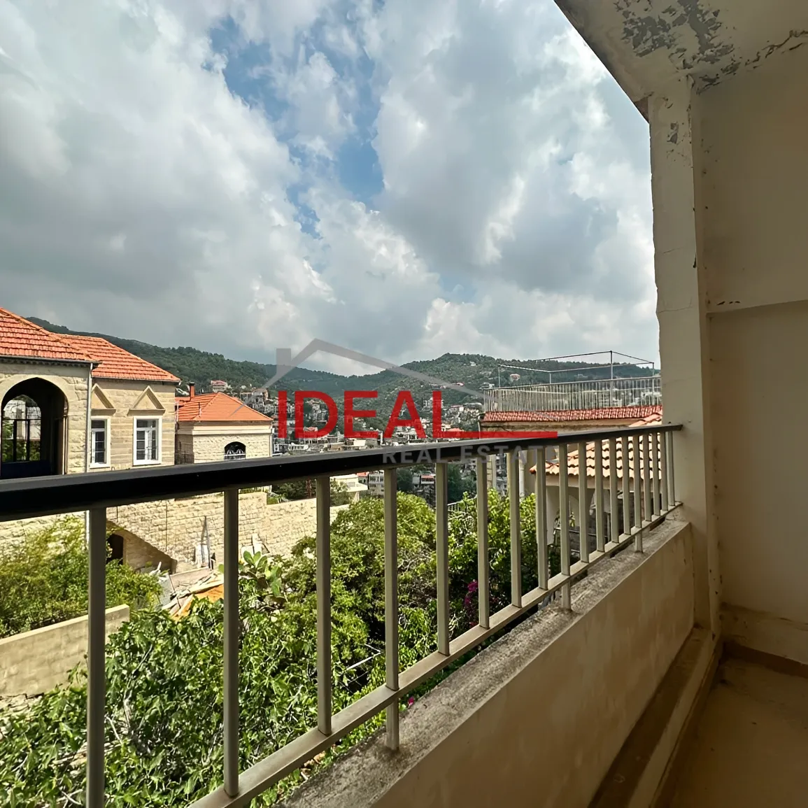 House for sale in Gharifeh