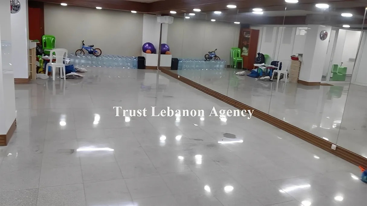 Shop for rent in Metn, Rabieh