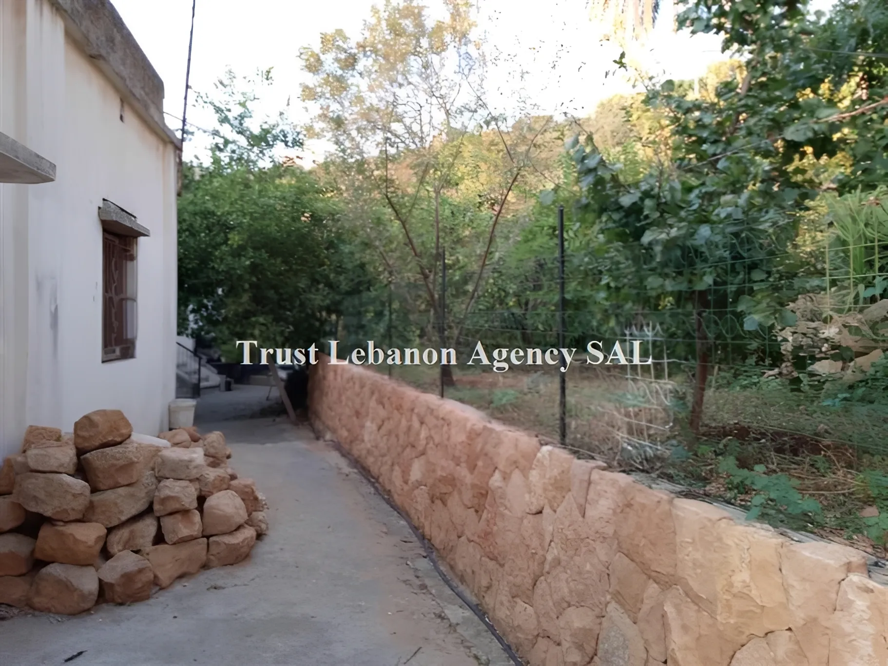 Land for Sale in Baabda, Bleibel