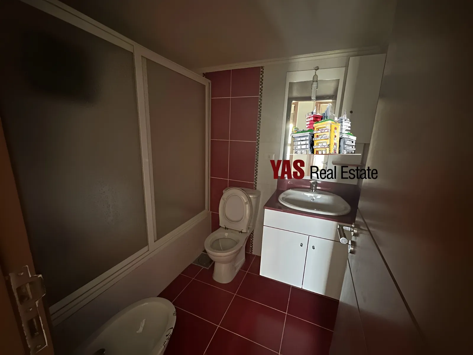 Apartment for Sale in Ballouneh